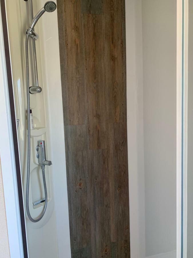 Forest & Beach Access Naish Park Appartement New Milton Buitenkant foto